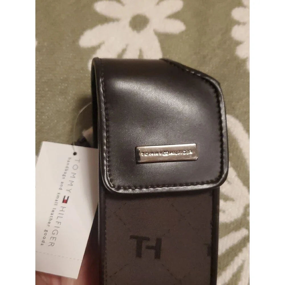 NWT Tommy Hilfiger Cellphone Holder Bundle